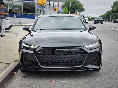 Used 2021 Audi RS 7 Sportback AWD/4WD image 3