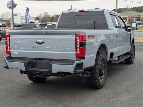 Used 2024 Ford F250 Lariat w/ Sport Appearance Package image 7