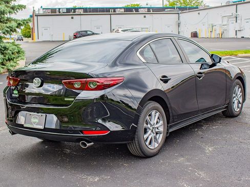 Used 2021 MAZDA MAZDA3 s FWD image 8