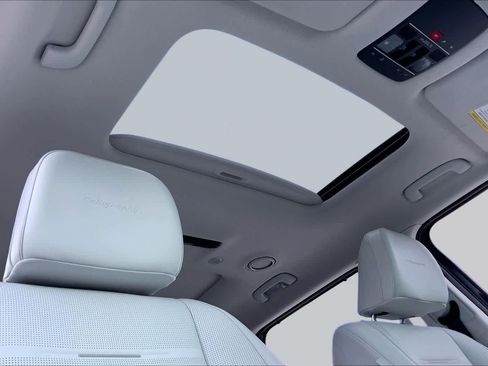 Used 2026 Hyundai Palisade Calligraphy FWD image 14