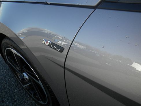 Used 2023 Hyundai Elantra N Line image 12