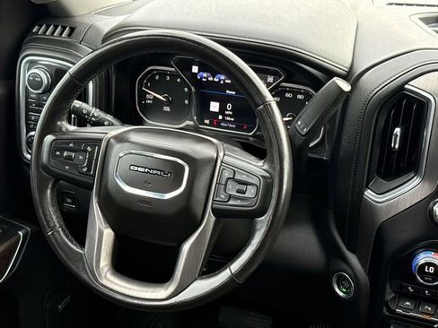 Used 2020 GMC Sierra 1500 Denali w/ Denali Ultimate Package AWD/4WD image 13