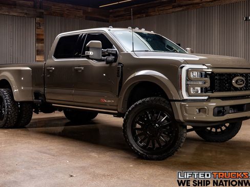 Used 2026 Ford F450 King Ranch w/ Chrome Package image 1