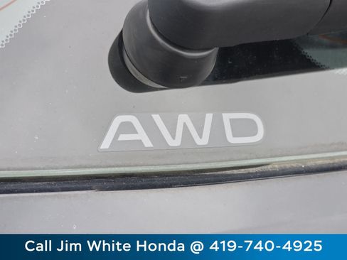 Certified 2024 Honda HR-V LX image 18