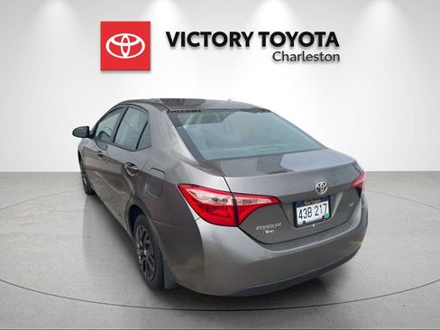 Used 2018 Toyota Corolla LE FWD image 6