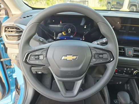 New 2026 Chevrolet TrailBlazer LS w/ LS Convenience Package FWD image 18