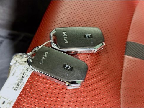 Used 2022 Kia K5 GT-Line w/ GT-Line Awd Premium Package image 33