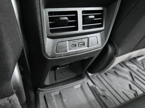 Used 2023 GMC Canyon Elevation w/ Convenience Package image 17