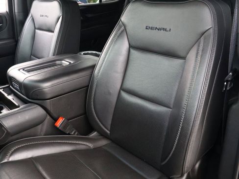 Used 2024 GMC Yukon Denali AWD/4WD image 14