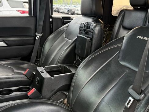Used 2016 Jeep Wrangler Unlimited Rubicon AWD/4WD image 27