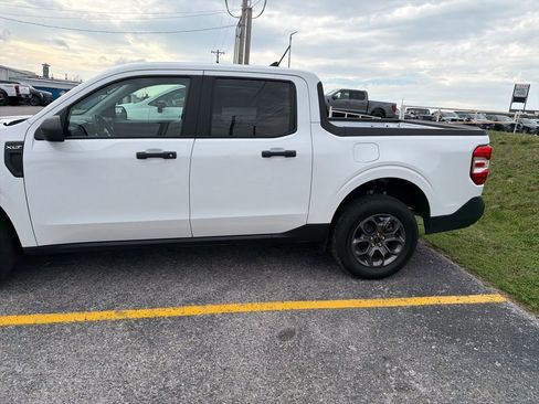 Used 2024 Ford Maverick XLT image 4