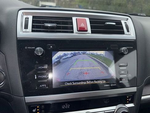 Used 2017 Subaru Outback 3.6R Limited image 16