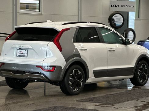 New 2026 Kia Niro Wave image 3
