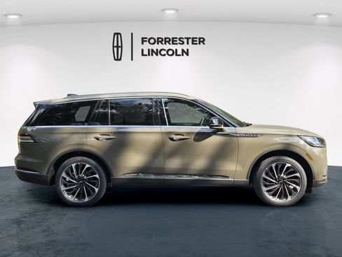 New 2025 Lincoln Aviator Reserve w/ Equipment Group 201A image 2