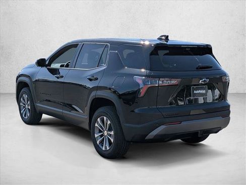 New 2026 Chevrolet Equinox LT w/ Convenience Package II FWD image 9