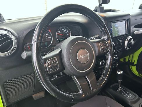 Used 2013 Jeep Wrangler Unlimited Sahara w/ Dual Top Group image 11