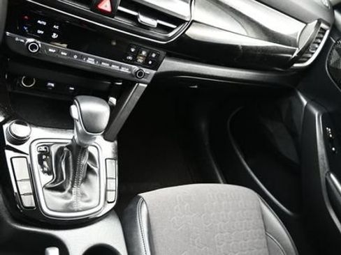 Used 2024 Kia Seltos S FWD image 22
