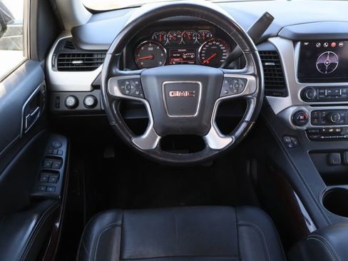 Used 2016 GMC Yukon SLT w/ HD Trailering Package image 21