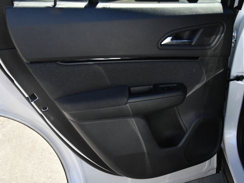 Used 2024 Honda Prologue EX image 37