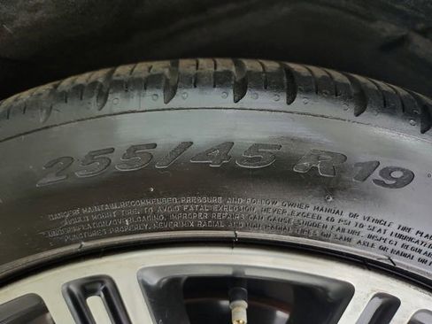 Used 2018 Lincoln Continental Reserve image 37