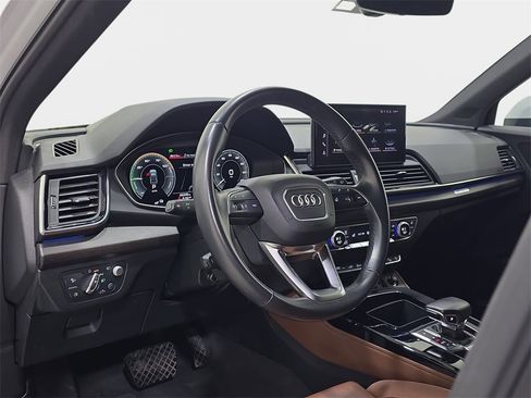 Used 2023 Audi Q5 e Prestige image 19