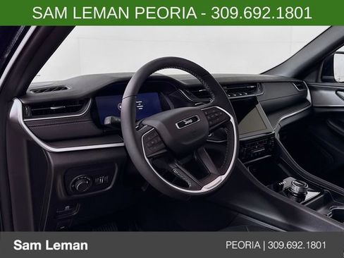 New 2026 Jeep Grand Cherokee Laredo X AWD/4WD image 9