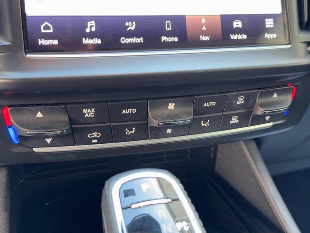 Used 2021 Maserati Levante S AWD/4WD image 21
