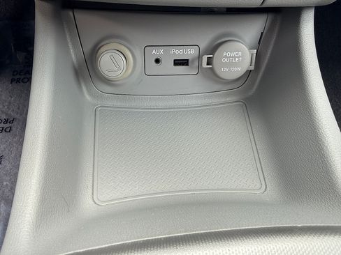 Used 2009 Hyundai Elantra GLS FWD image 19