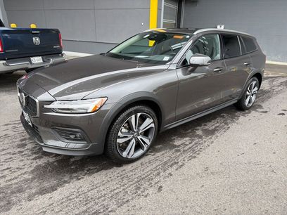 Certified 2025 Volvo V60 B5 Cross Country Plus