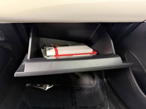 Used 2024 Toyota Corolla LE image 38