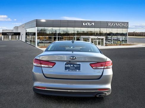 Used 2018 Kia Optima EX FWD image 4