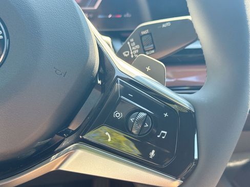 New 2026 BMW 530i xDrive AWD/4WD image 17