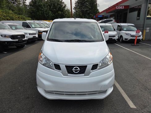 Used 2021 Nissan NV200 SV w/ Sliding Door Glass Package image 2