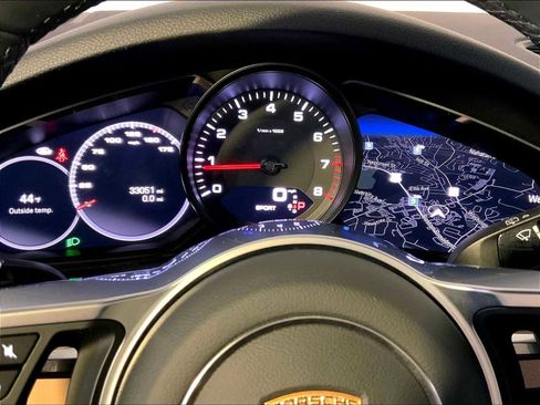 Certified 2023 Porsche Cayenne image 29