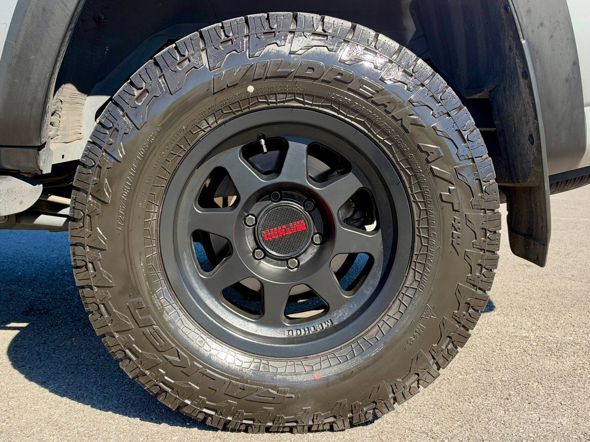 Used 2024 Toyota 4Runner TRD Off-Road Premium w/ Moonroof Package AWD/4WD image 37