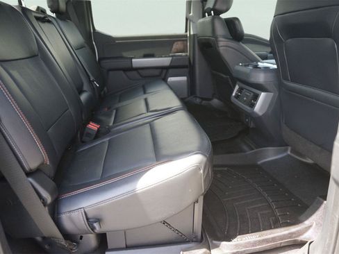 Used 2024 Ford F250 Lariat w/ Lariat Ultimate Package AWD/4WD image 15