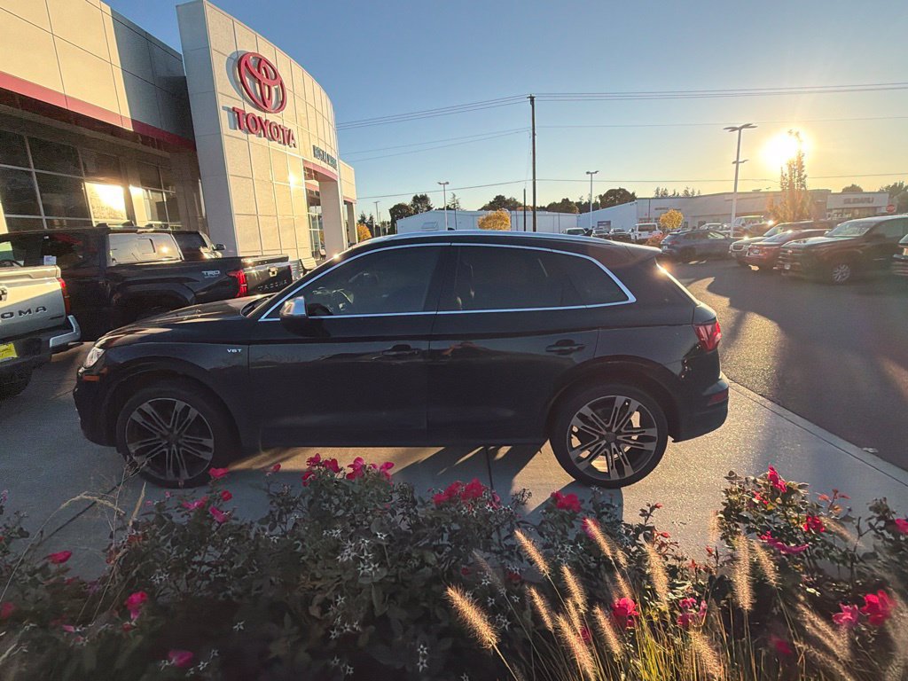 Used 2018 Audi SQ5 Premium Plus w/ Navigation Package AWD/4WD image 7