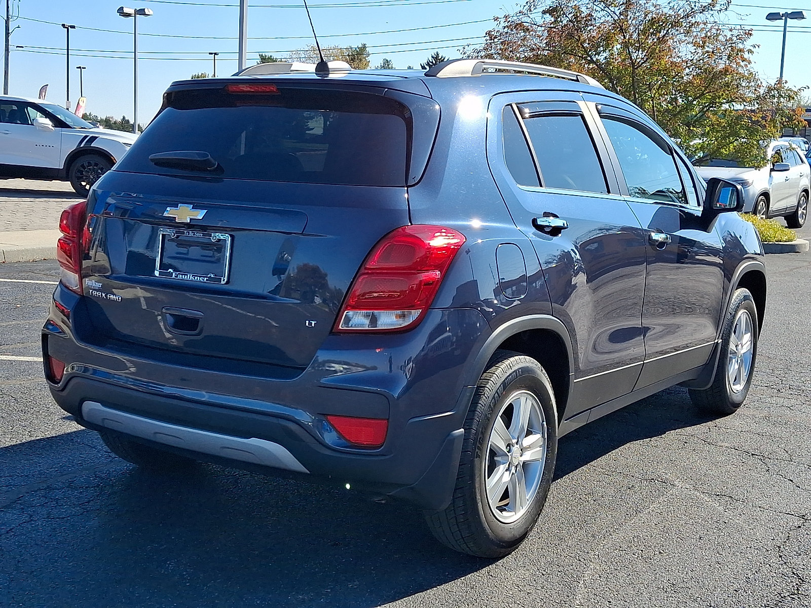 Used 2018 Chevrolet Trax LT w/ LT Convenience Package AWD/4WD image 6