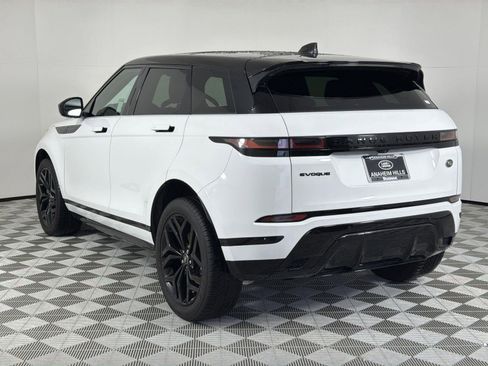 Used 2022 Land Rover Range Rover Evoque R-Dynamic SE image 3