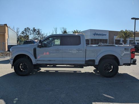 New 2026 Ford F250 Lariat w/ Black Appearance Package image 7