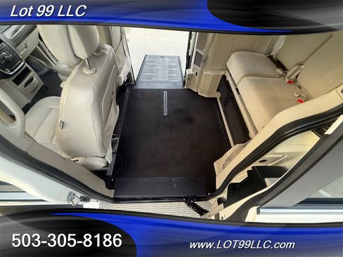 Used 2011 Dodge Grand Caravan Crew image 54