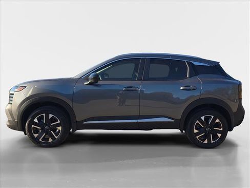 New 2026 Nissan Kicks SV w/ Cold Weather Package image 2