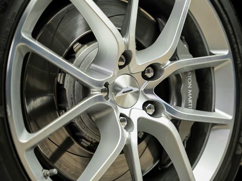 Used 2015 Aston Martin Rapide S RWD image 6