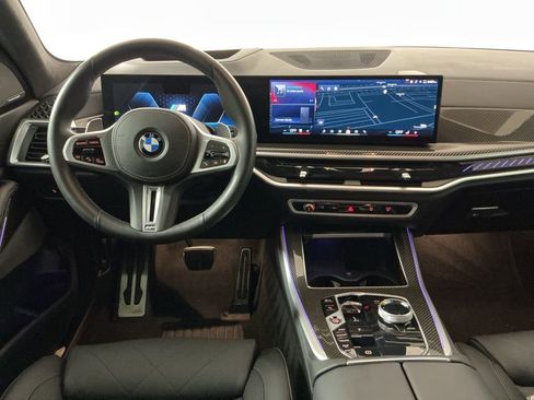Certified 2025 BMW X5 M60i image 9