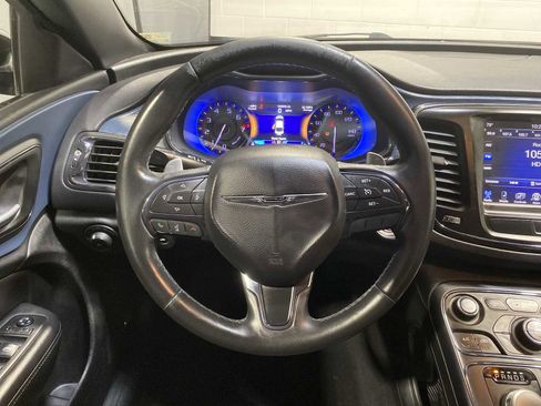 Used 2015 Chrysler 200 S w/ Navigation & Sound Group I image 15
