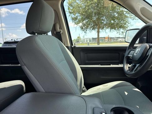 Used 2018 RAM 1500 Express w/ Express Value Package RWD image 12