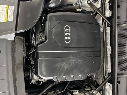 Used 2024 Audi Q5 2.0T Premium Plus AWD/4WD image 21