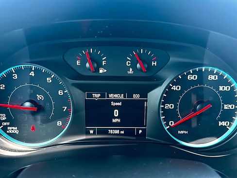 Used 2021 Chevrolet Malibu LT FWD image 25