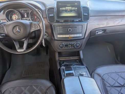 Used 2018 Mercedes-Benz GLE 350 4MATIC image 23
