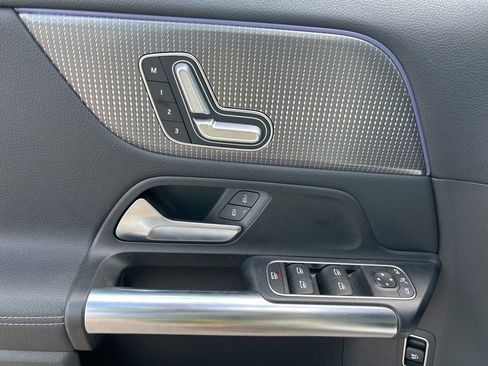 Used 2022 Mercedes-Benz GLA 250 image 18